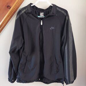 Black NIKE Zip UP Long Sleeved Jacket Size Large